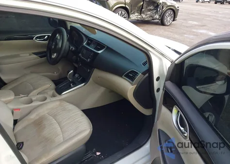 2016 Nissan Sentra Fe+ S/S/Sl/Sr/Sv z USA, uszkodzony, nr VIN 3N1AB7AP2GY235571